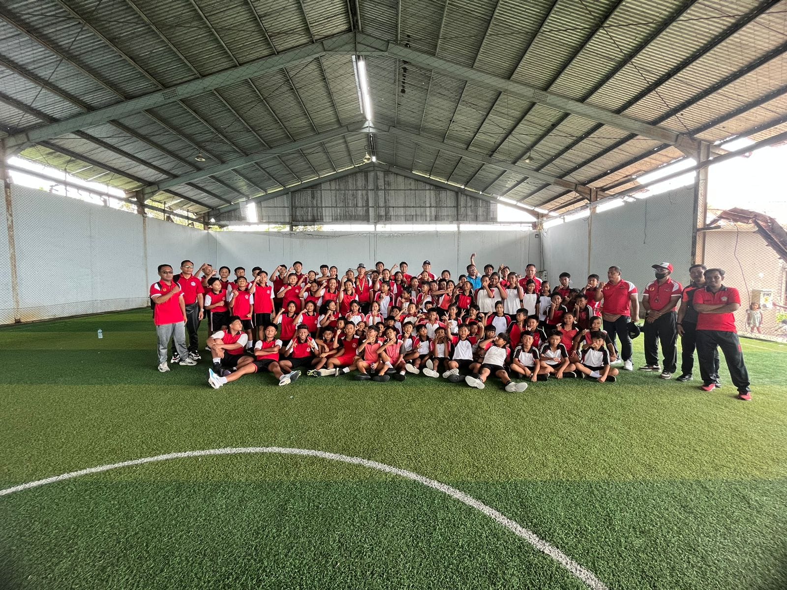 Koni Klungkung dan KKG PJOK Nusa Penida melaksanakan kegiatan Identifikasi Bakat Olahraga di Nusa Le